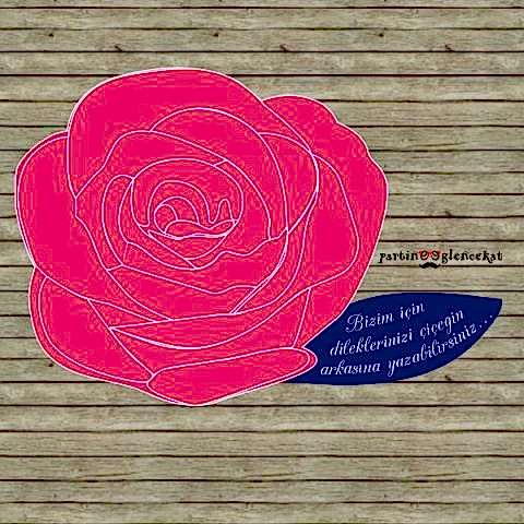 Kırmızı Gül Şekilli Dilek Kartı