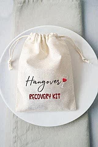 Bachelorette Party Recovery Kit Hangover Kit Kesesi - 10 Adet