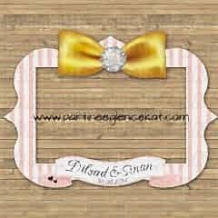 Çizgili Fiyonklu Tasarım Hatıra Fotoğraf Çerçevesi - 1213