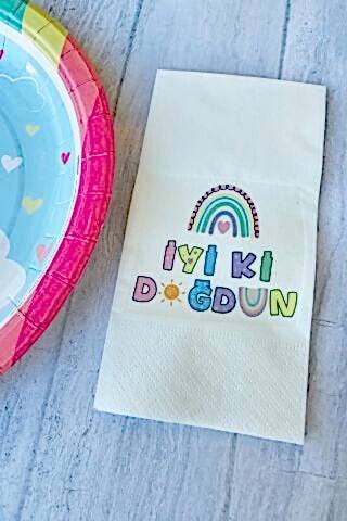 Gökkuşağı Konsept Baskılı Doğum Günü Peçetesi 20li