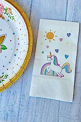 Unicorn Gökkuşağı Konsept Baskılı Doğum Günü Peçetesi 20li