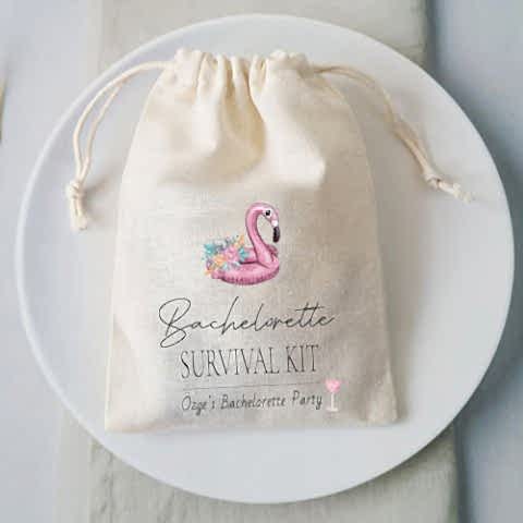 Çiçekli Glitter Bachelorette Party Hangover Kit Kesesi