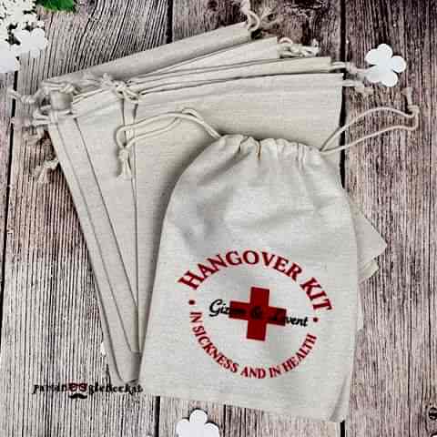 İsme Özel Hangover Kit '' in sickness and in health '' Yazılı