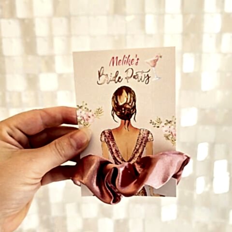 Çiçekli Rose Gold Konsept Kız Hediyelik Saten Toka