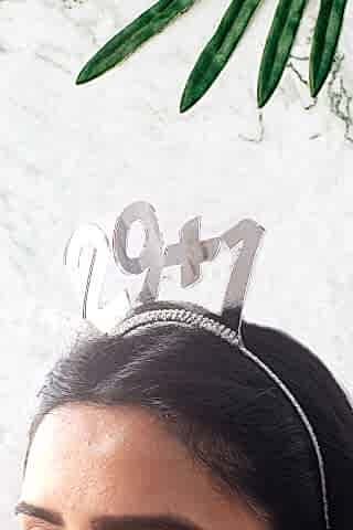 29+1 Parti Tacı, 30 Yaş Doğum Günü Tacı