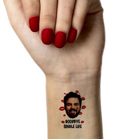 Öpücük Konsept Fotoğraflı Geçici Dövme