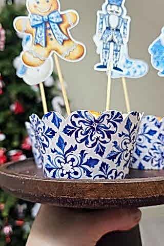 Bleu Blanch Temalı Yılbaşı Cupcake Sargısı 10'lu Paket Yılbaşı Sofra Süsleri