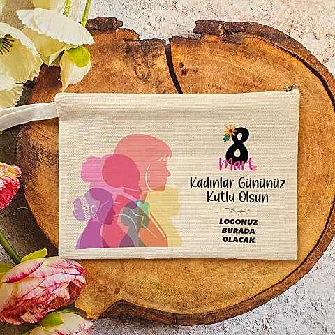 Makyaj Çantası 8 Mart Kadınlar Günü Logo Baskılı Renkli Kadınlar