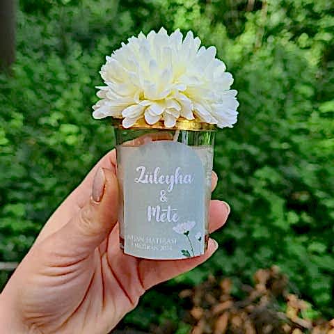 Retro Green Yapay Çiçek Süslemeli Konsept Mum Hediyelik