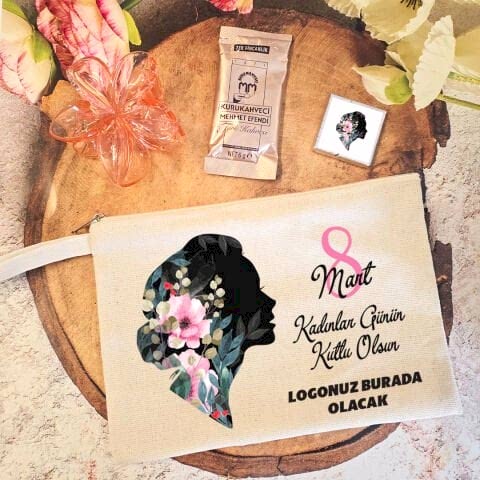 Tokalı Kahveli Kadınlar Günü Hediye Seti Kadın Silüeti 8 Mart Hediyelik  Toka Çanta