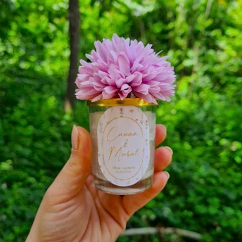 Bahar Çiçekleri Konsept Yapay Çiçek Süslemeli Konsept Mum Hediyelik