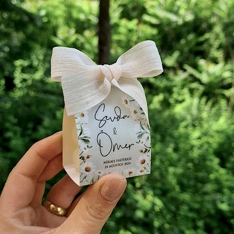 Retro Papatya Konsept Özel Kesim Kutulu Bubble Mum Hediyelik