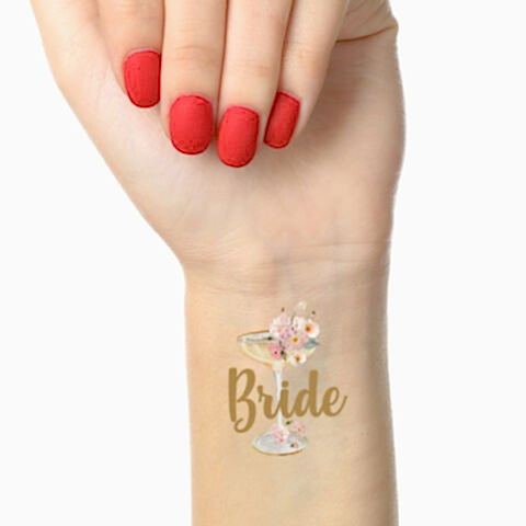 Çiçekli Gold Bride Kadeh Konsept Geçici Dövme