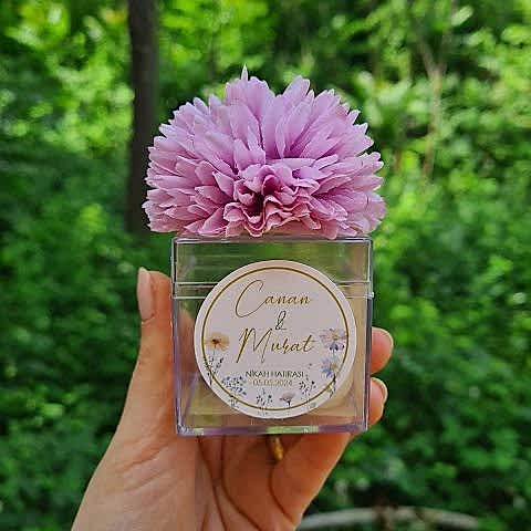 Bahar Çiçekleri Konsept Mika Kutuda Çiçek Süslemeli Bubble Mum Hediyelik