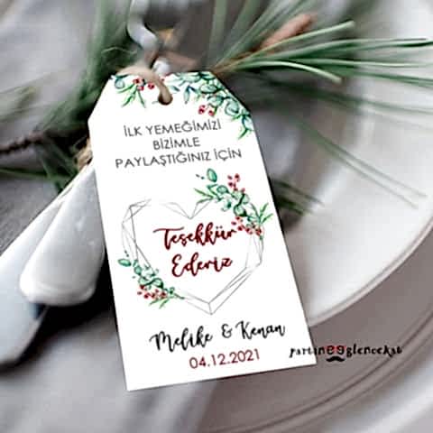 Okaliptus Kırmızı Çiçekler Konsept Peçetelik