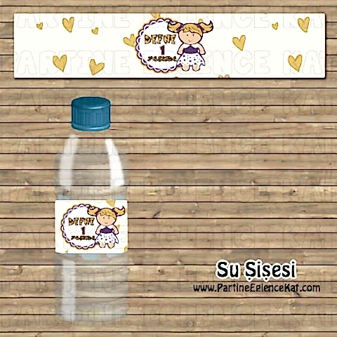 Oyuncak Bebek Konsept Su Şişesi Etiketi