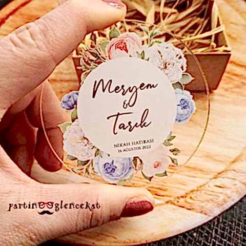 Soft Mavi Somon Konsept Şeffaf Pleksi Magnet