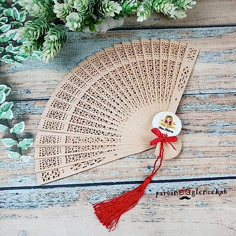 Hintli Kına Kızı Konseptli Hediyelik Yelpaze