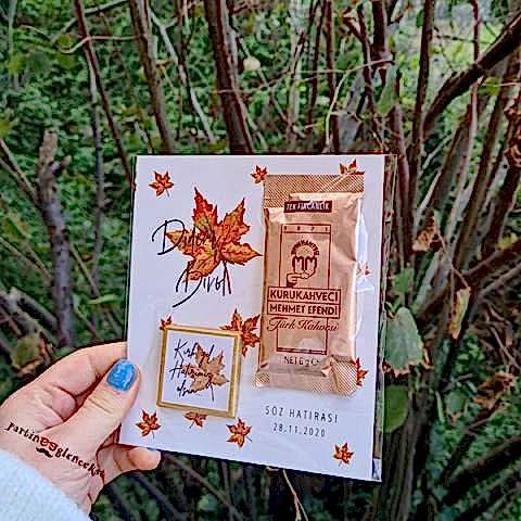 Solmuş Yaprak Konsept Türk Kahveli Çikolatalı Hediyelik