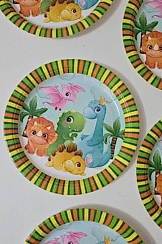 Dinazor Tema Karton Tabak Yuvarlak 8 Adetli Paket