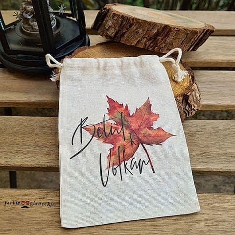 Solmuş Yaprak Konsept İsimli Baskılı Kese