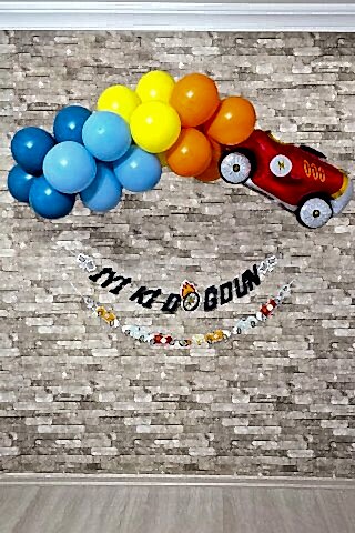 Yarış Arabaları Tema Doğum Günü Balon Zinciri Seti Fon Perdeli Doğum Günü Süsleme Seti