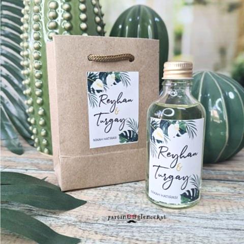 Monstera Zambak Konsept Kolonya Hediyelik