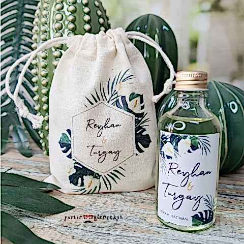 Monstera Zambak Konsept Kolonya Hediyelik