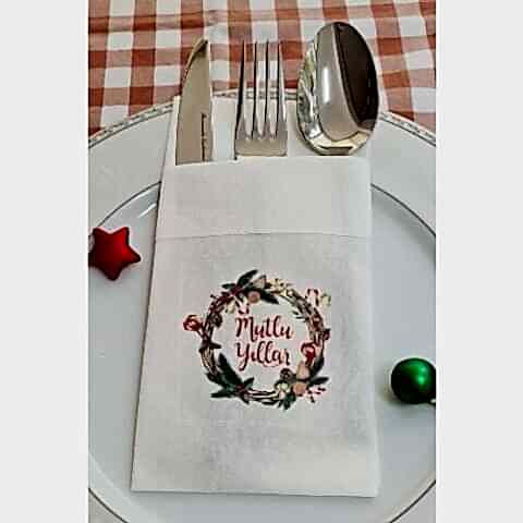 Kumaş Dokulu Mutlu Yıllar Yılbaşı Masası Sunum Peçetesi