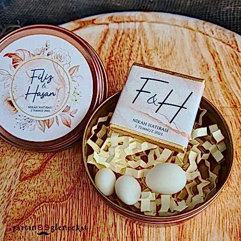 Rose Gold Yapraklı Konsept Metal Kutulu Hediyelik