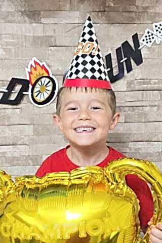 Yarış Arabaları Tema Doğum Günü Şapkası Yarış Konsept Doğum Günü Karton Parti Şapkası