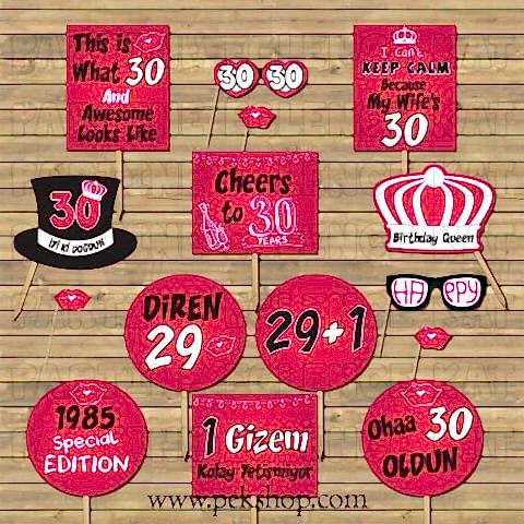 Fuşya Konsept Kişiye Özel Konuşma Balonları Seti