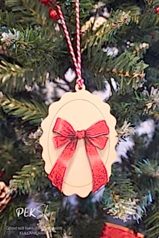 Kırmızı Fiyonk Figürlü Ahşap Yılbaşı Ağaç Süsü