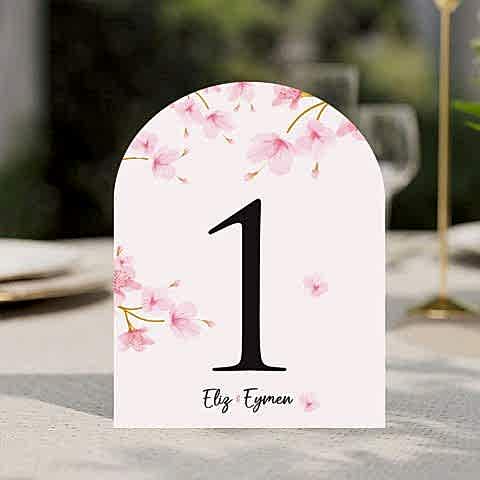 Kiraz Çiçekleri Konsept Masa Numara Kartı