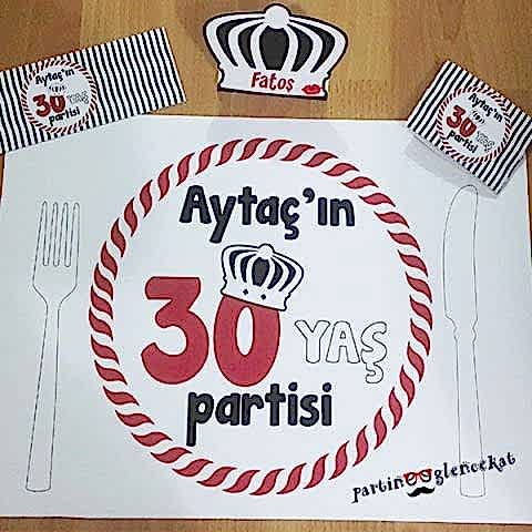 Kırmızı Kral Konsept Doğum Günü Amerikan Servis