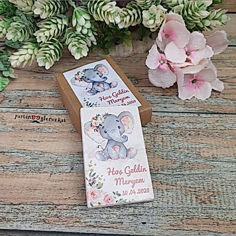 Çiçekli Kız Fil Konsept Taş Magnet