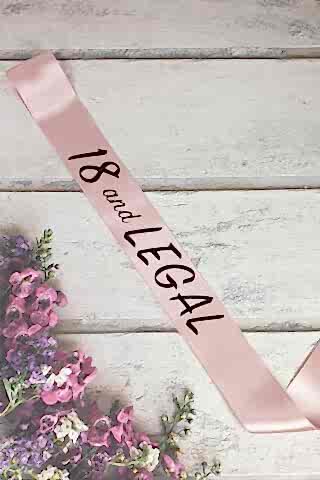 18 and Legal Doğum Günü Partisi Kuşağı