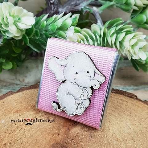 Kız Fil Konsept Ahşap Süslü Bebek Çikolatası