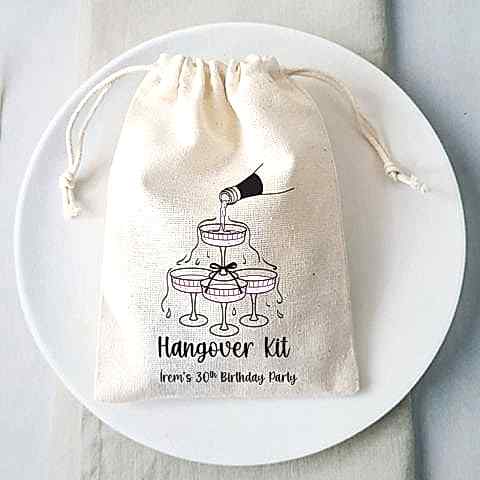 Fiyonk Kadehler Konsept Hangover Kit Kesesi